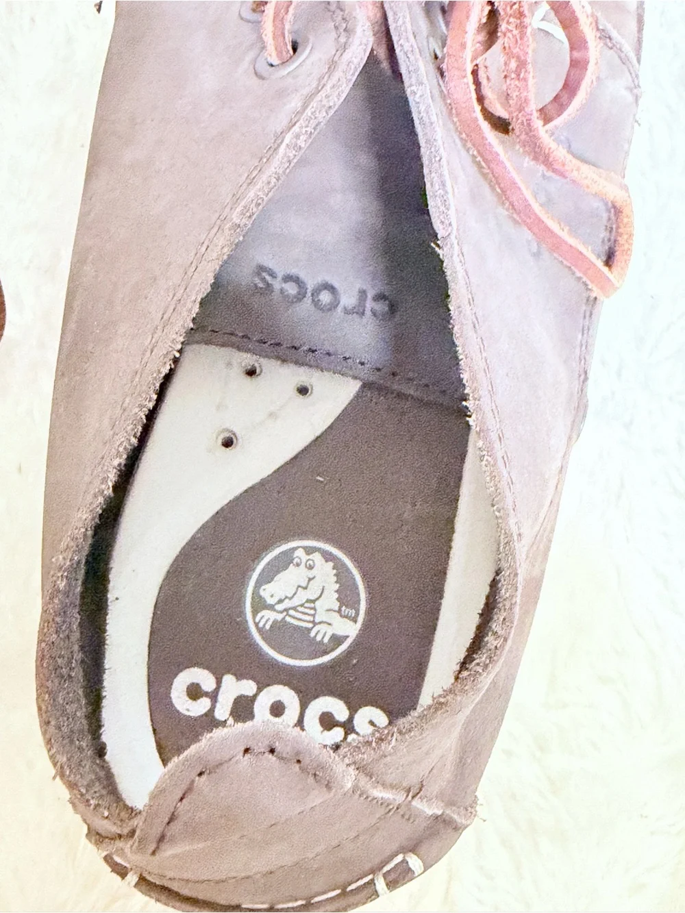 CROCS Men’s Brown Leather Boat Shoes with White Sole Size 11